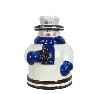 Vintage Oreo Cookie Winter Cookie Jar